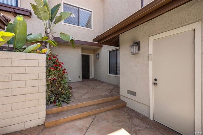 Building Photo - 25716 Harbor Point Dr