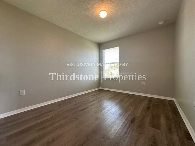 Building Photo - 1373 Tan Tara Trl