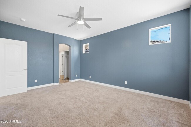 Building Photo - 4248 S Mariposa Dr