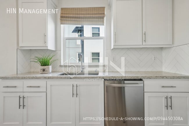 Building Photo - 9704 Seawind Wy
