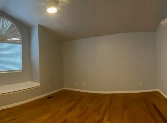 Building Photo - 1041 Cobalt Ln