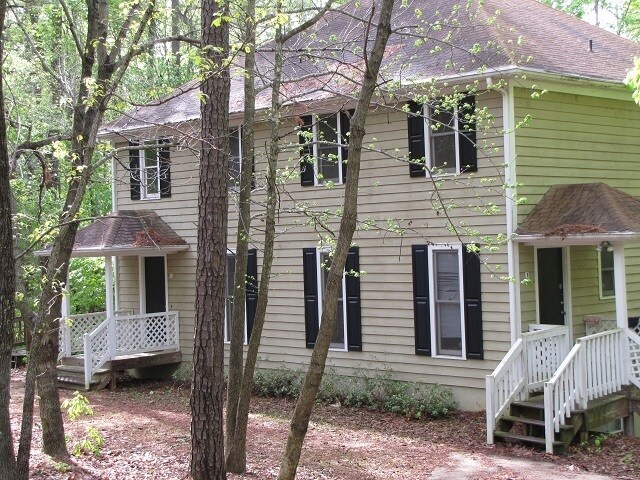 Primary Photo - 2b Carson Cir