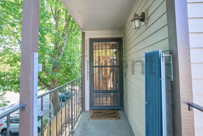 Building Photo - 12316 SE 104th Ct
