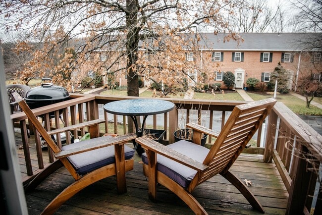 Building Photo - Condo Located on Cool Creek Golf Course