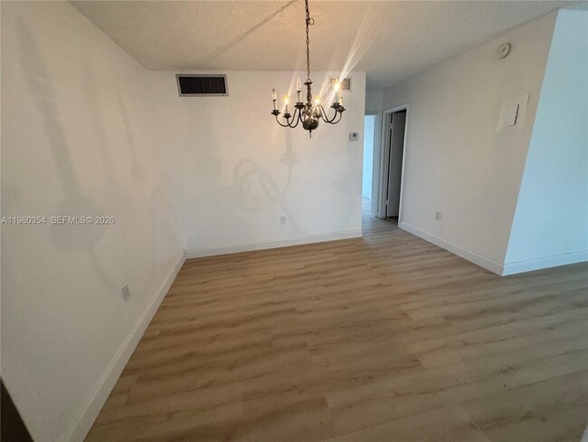 Building Photo - 20320 NE 2nd Ave