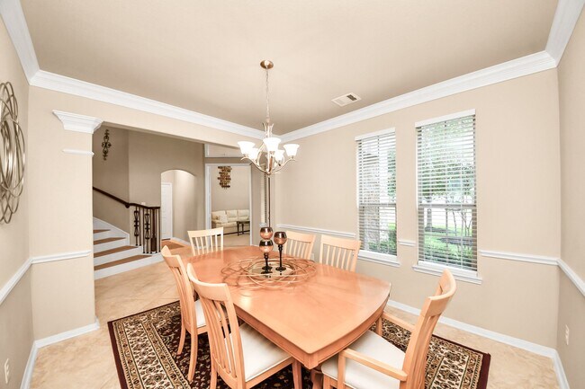 Building Photo - 3422 Stone Springs Dr