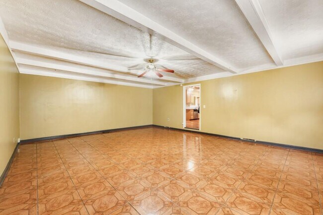 Building Photo - 3160 Kipling Dr