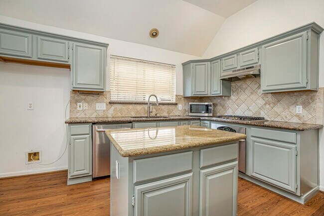 Building Photo - 1814 Heather Cove Ct