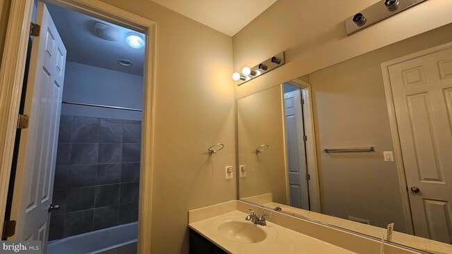 Building Photo - 20473 Rolling Water Terrace
