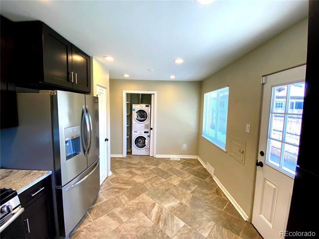Building Photo - 3452 Harrison St