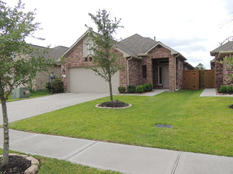Building Photo - 13017 Dancing Reed Dr