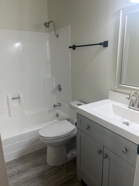 guest bathroom - 630 2nd St