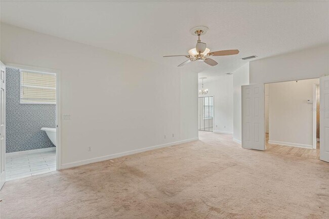 Building Photo - 7284 Hawksnest Blvd