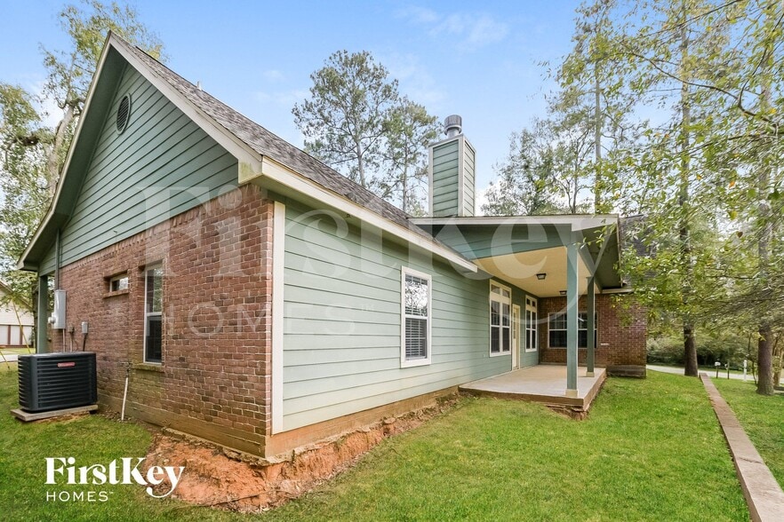 Building Photo - 295 Cypress Dr