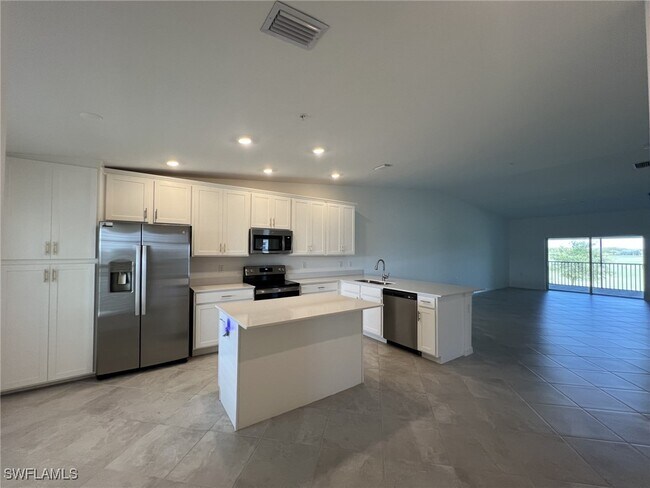 Building Photo - 5454 Double Eagle Cir