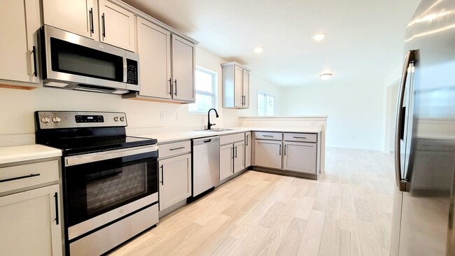 Building Photo - 1929 Blue Stem Ct