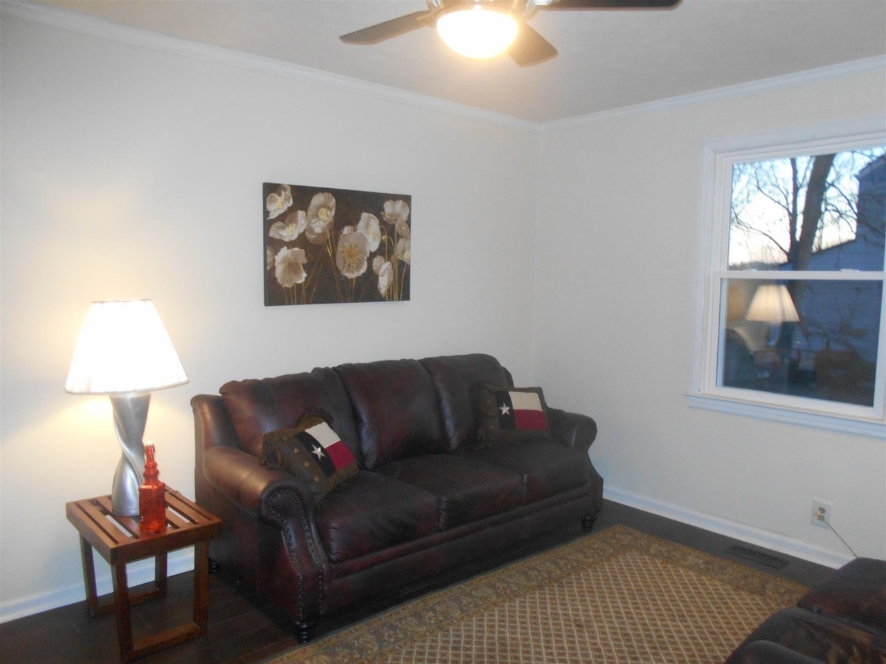Building Photo - 331 Tamworth Dr