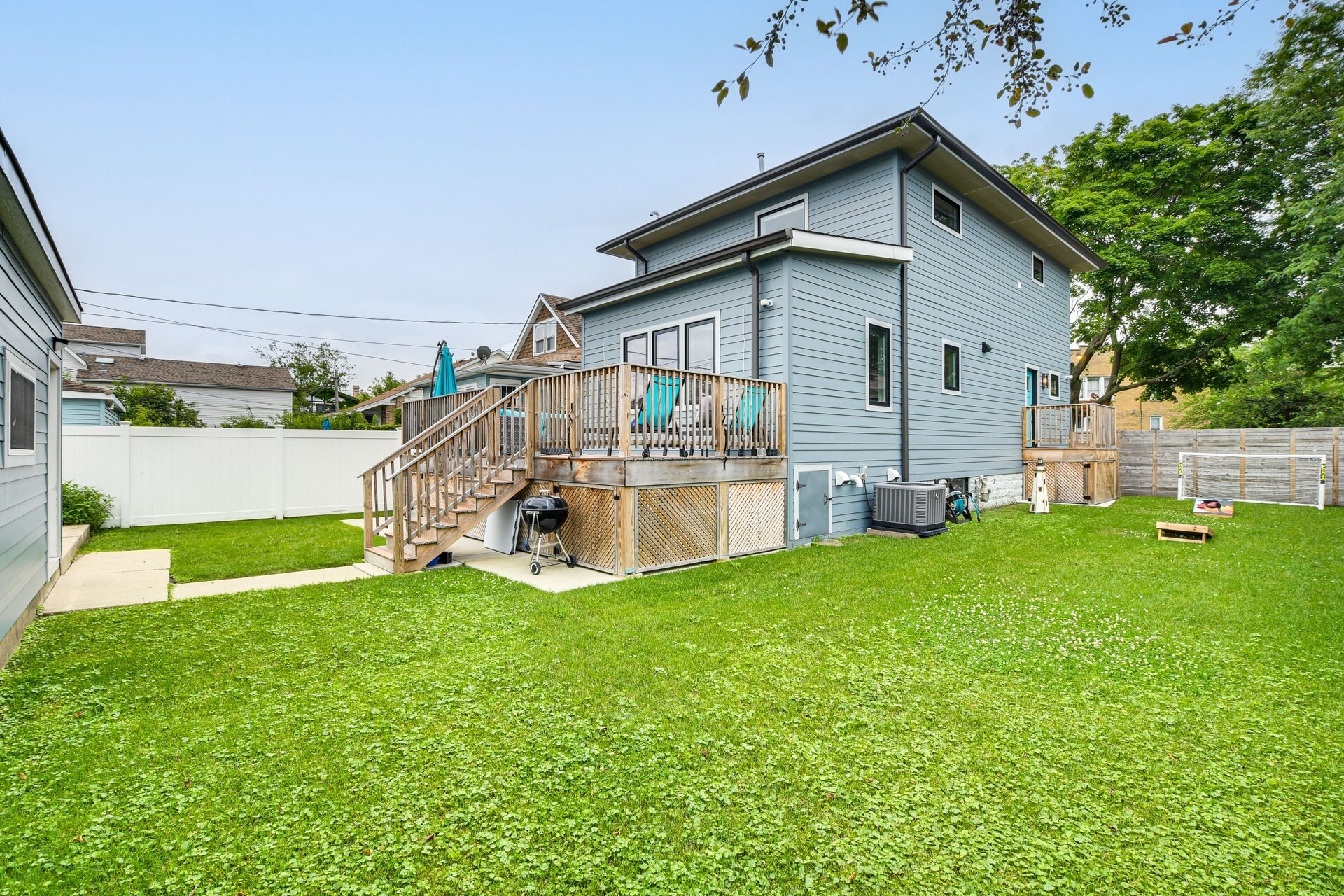 Fenced yard - 4727 N Kiona Ave