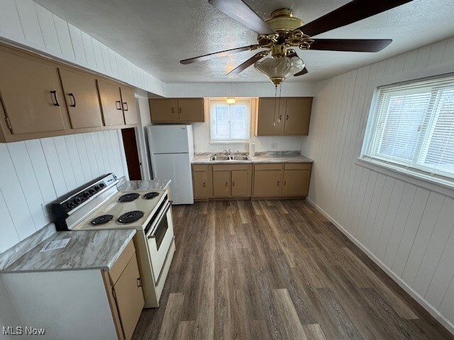 Building Photo - 1600 Lee Terrace Dr
