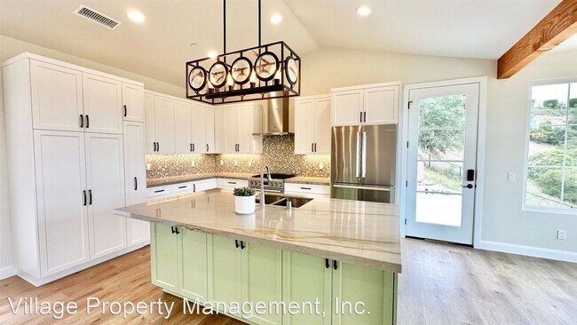 Building Photo - 1 br, 1 bath House - 1811 Vista Del Lago (...