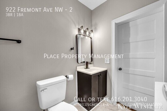 Building Photo - 922 Fremont Ave NW