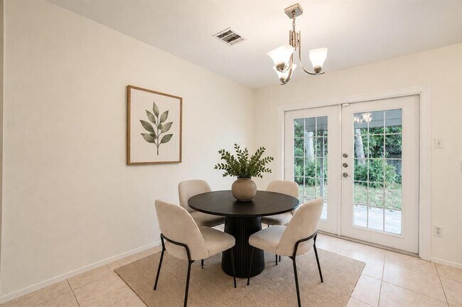 Building Photo - 8417 Avocet Dr