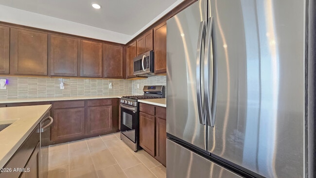 Building Photo - 3349 S 179th Dr
