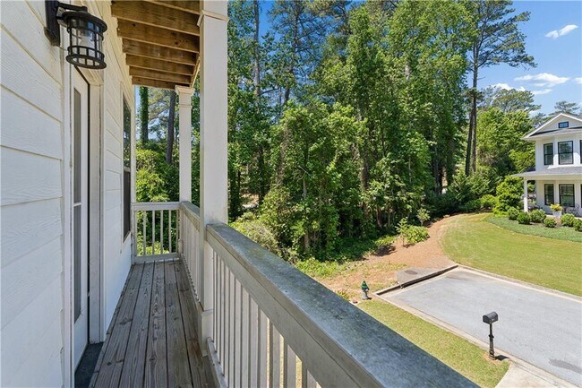 Building Photo - 2424 Misty Hollow Pl