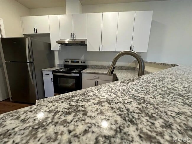 Building Photo - 135 Harmony Mdws Ct