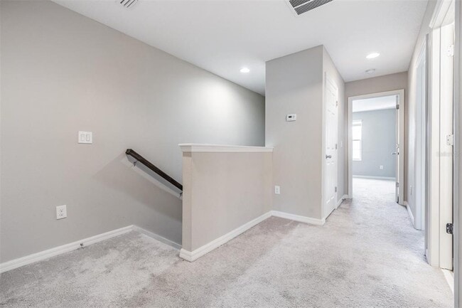 Building Photo - 7012 Holly Heath Dr