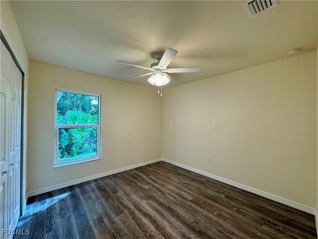 Building Photo - 3029 Mockingbird Rd
