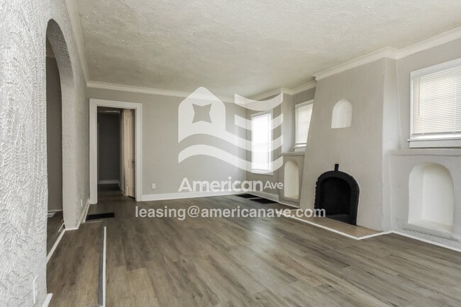 Building Photo - 3316 E 59th St