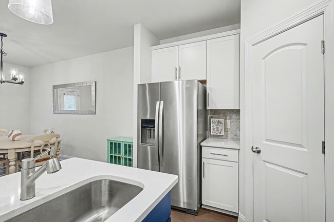 Building Photo - 1682 Denali Dr