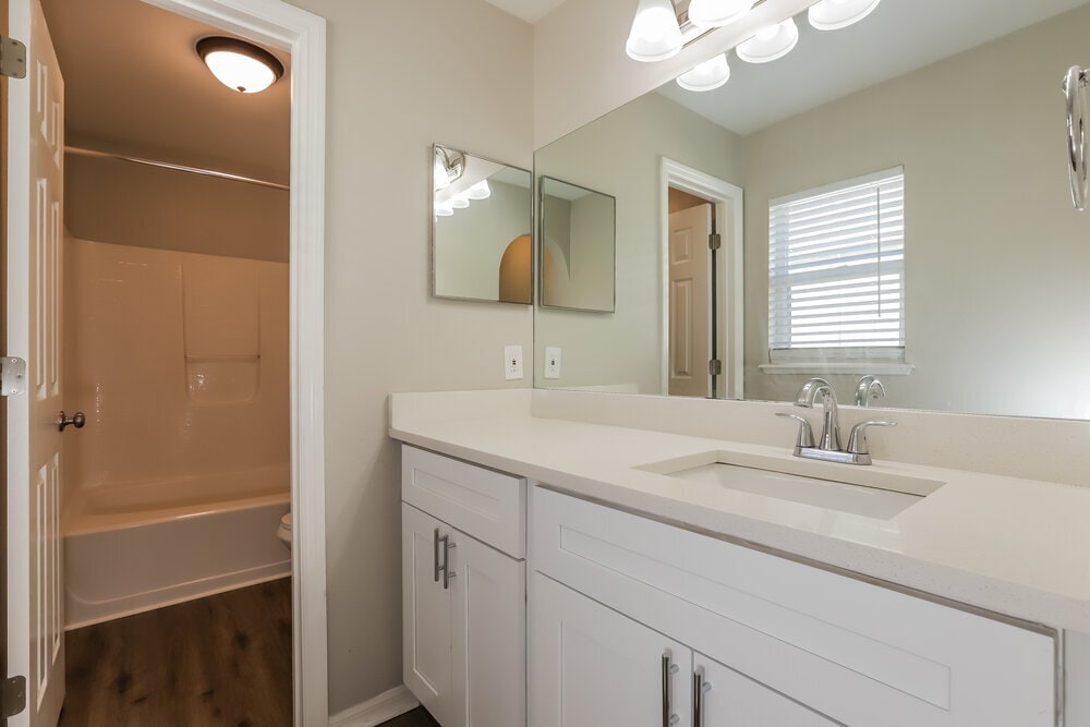 Building Photo - 4715 Little Denise Ct