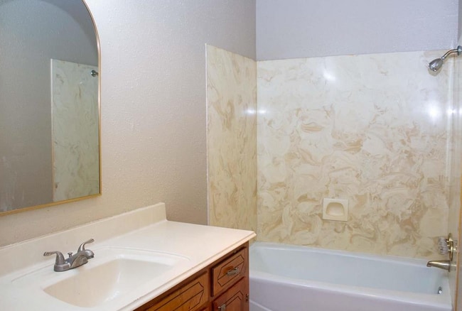 Building Photo - 9495 Landis Dr