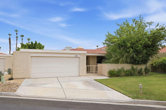Building Photo - 72460 Rodeo Way
