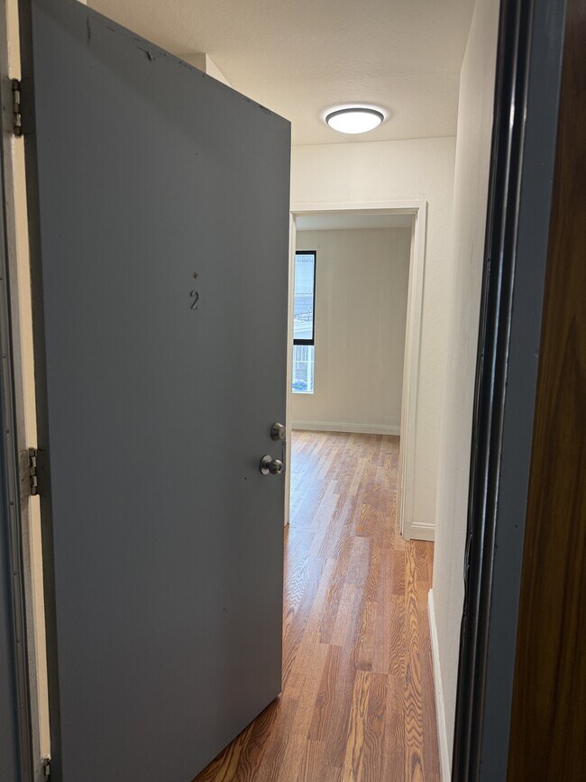 Building Photo - 2632 Warring St