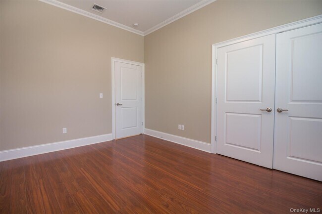 Building Photo - 3-3C Green St