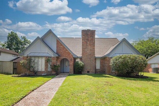 Primary Photo - 206 Houghton Rd
