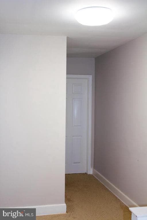 Building Photo - 520 W 38th St