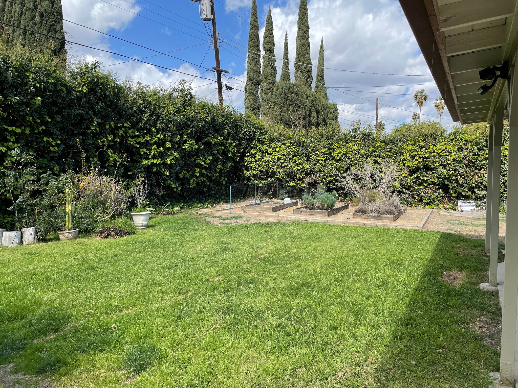 Building Photo - 6461 Gaviota Ave
