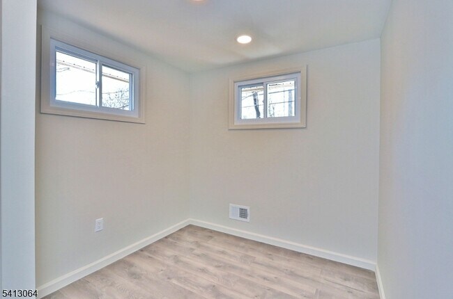 Building Photo - 75 Nolans Point Rd