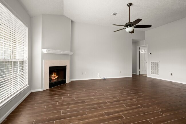 Building Photo - 11307 Travelers Way Cir