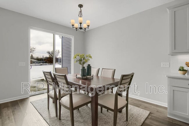 Building Photo - 20137 78th Pl