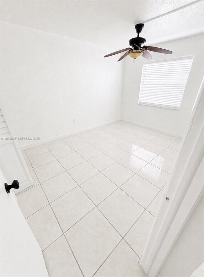 Building Photo - 8460 SW 154th Cir Ct