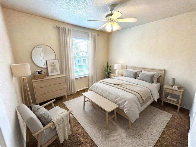 Building Photo - *MOVE IN SPECIAL* Move-In Ready | Washer & Dryer Included + Google Fiber Located Near UTSA!