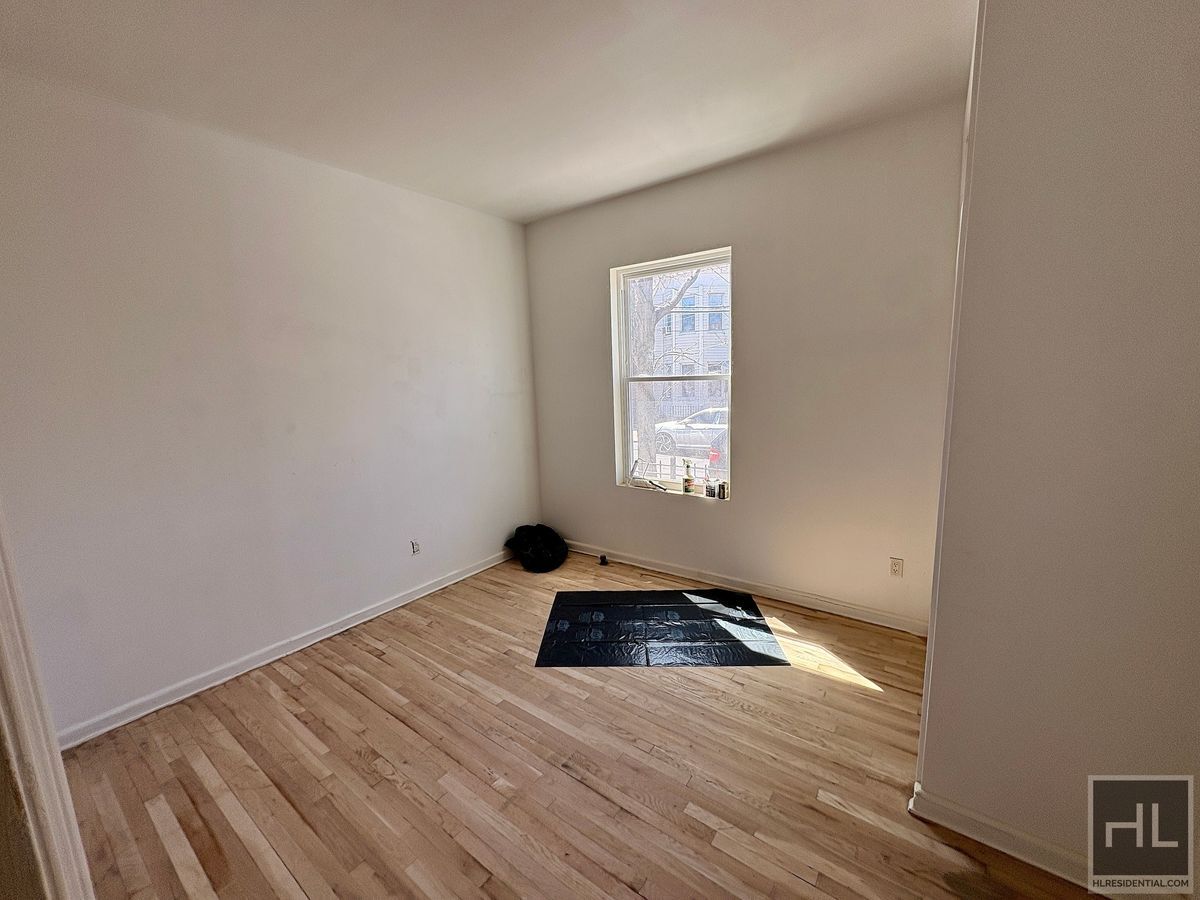 Building Photo - BAKER AVENUE, BRONX