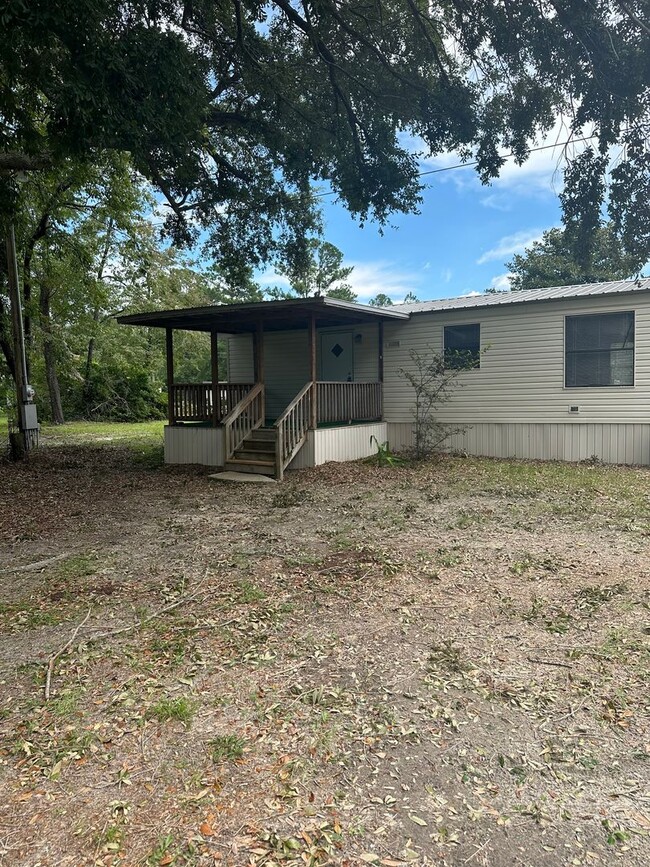 Building Photo - 103 Davis Rd E