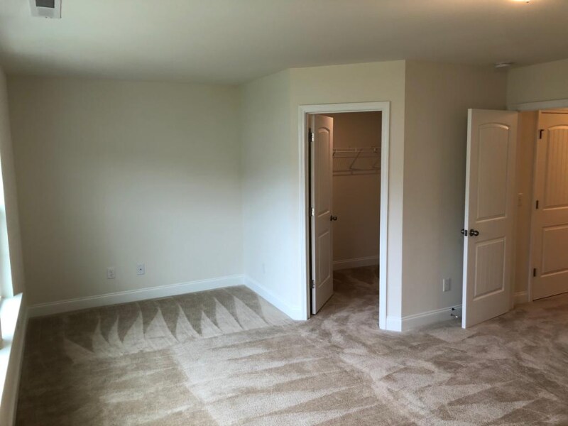 Building Photo - 68 E Porthaven Way