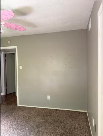 Building Photo - 1606 Dove Dr